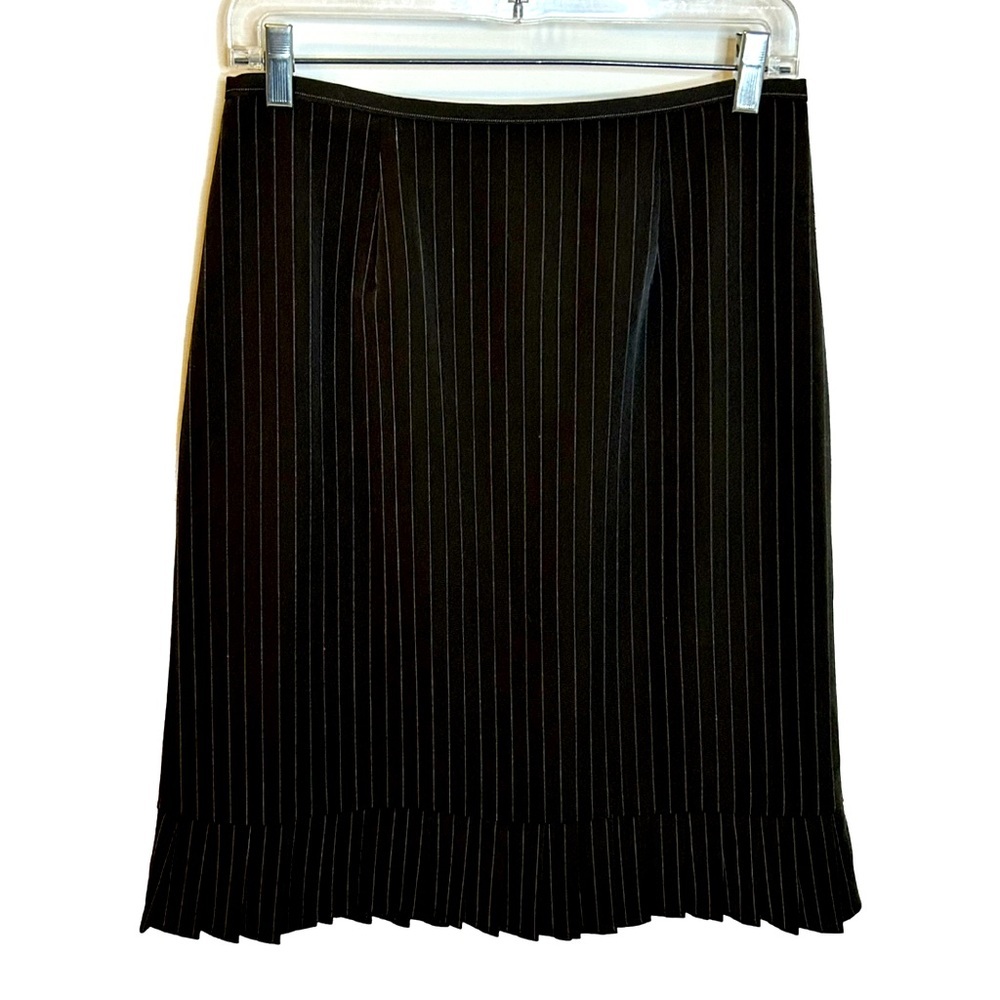 K.C. Spencer New York | Black Pinstriped Pencil Skirt, pleated bottom Size 8